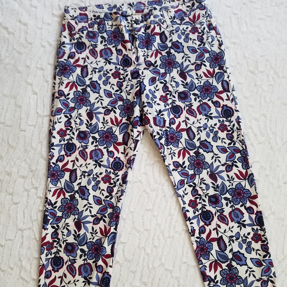 Gap Floral Slim City Khakis - Picture 6 of 10